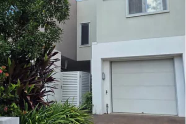 House sit in Gold Coast, QLD, Australia