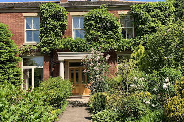 House sit in Preston, United Kingdom