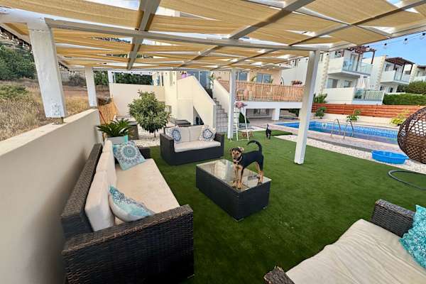 House sit in Paphos, Cyprus