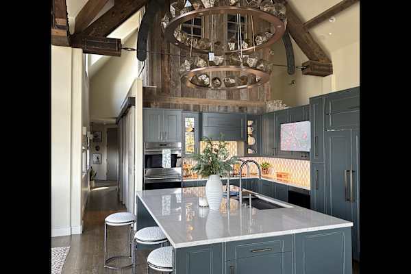 House sit in Edwards, CO, US