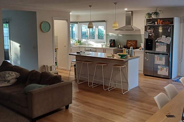 House sit in Melbourne, VIC, Australia