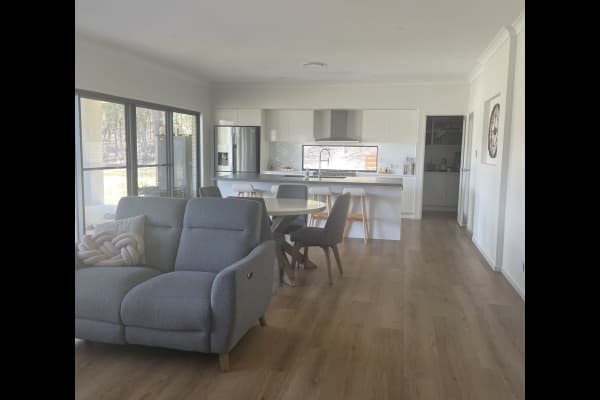 House sit in Logan City, QLD, Australia