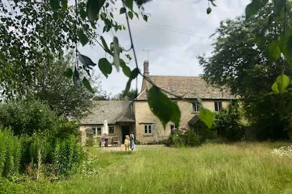 House sit in Aldsworth, United Kingdom