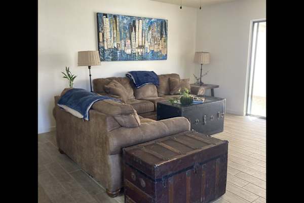 House sit in San Antonio, TX, US