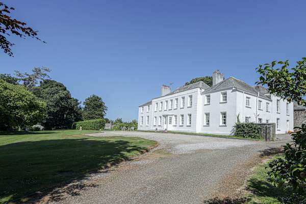 House sit in Bodmin, United Kingdom