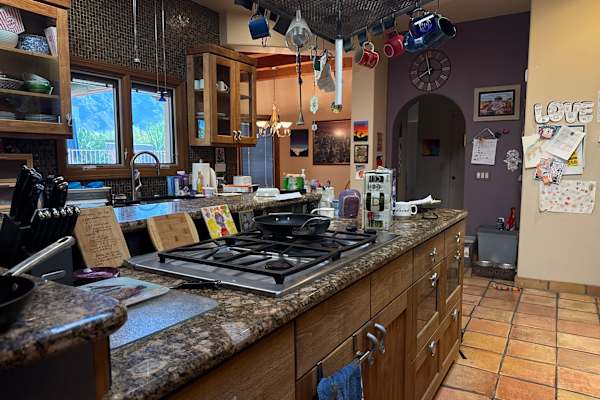 House sit in Tucson, AZ, US