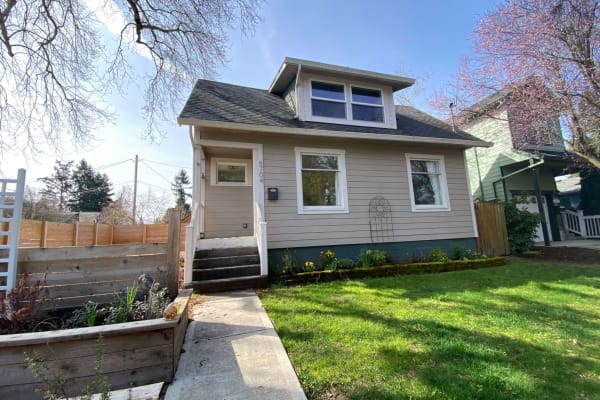 House sit in Portland, OR, US