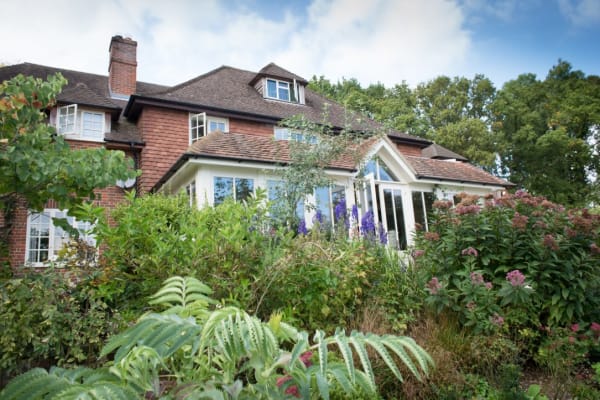 House sit in Newbury, United Kingdom