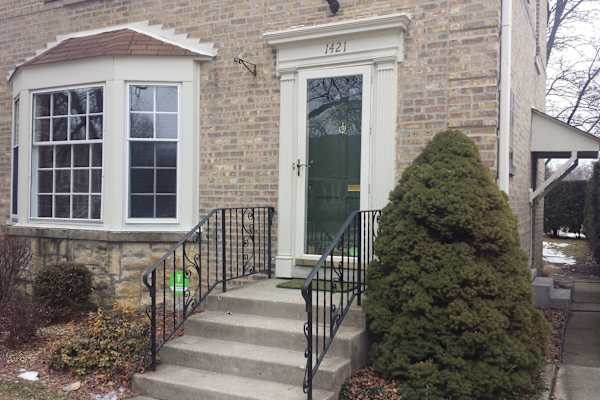 House sit in Evanston, IL, US