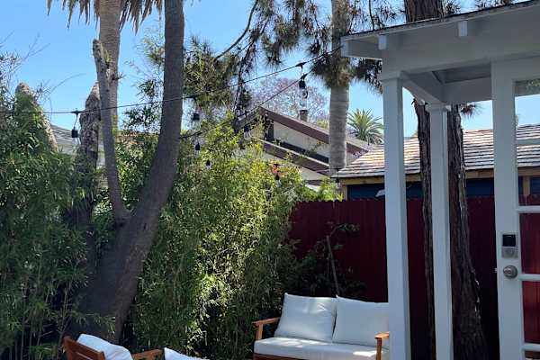 House sit in Santa Monica, CA, US