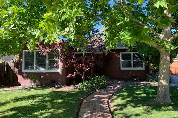 House sit in Redwood City, CA, US