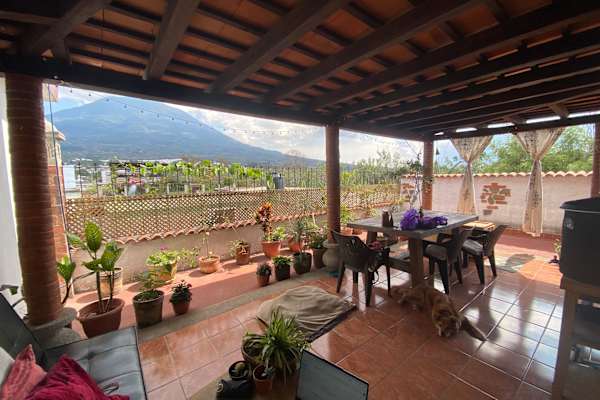 House sit in Antigua Guatemala, Guatemala