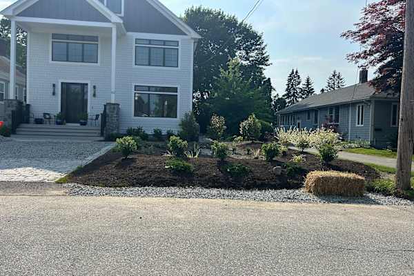 House sit in Wakefield-Peacedale, RI, US