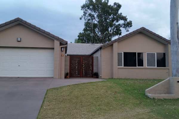 House sit in Oxenford, QLD, Australia