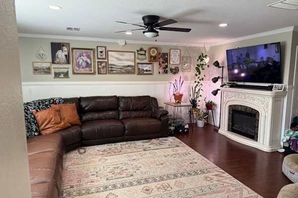 House sit in Fort Worth, TX, US