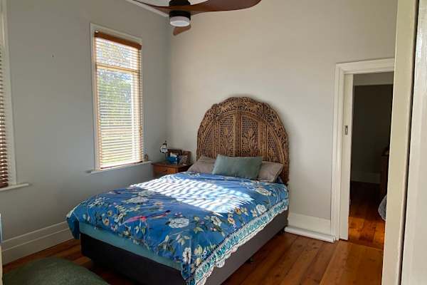 House sit in Toongabbie, VIC, Australia