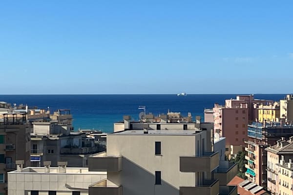 House sit in Genoa, Italy