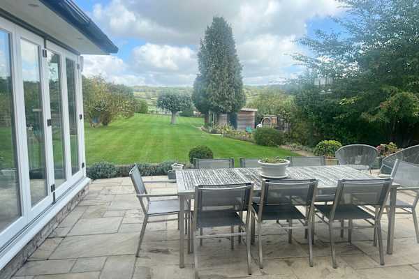 House sit in Berkhamsted, United Kingdom