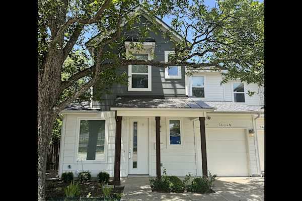 House sit in Austin, TX, US