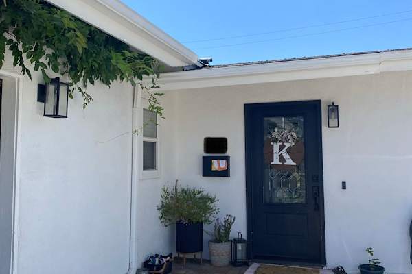 House sit in Glendora, CA, US