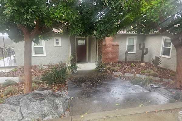 House sit in Atascadero, CA, US