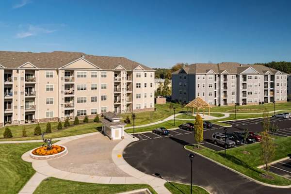 House sit in Shelton, CT, US