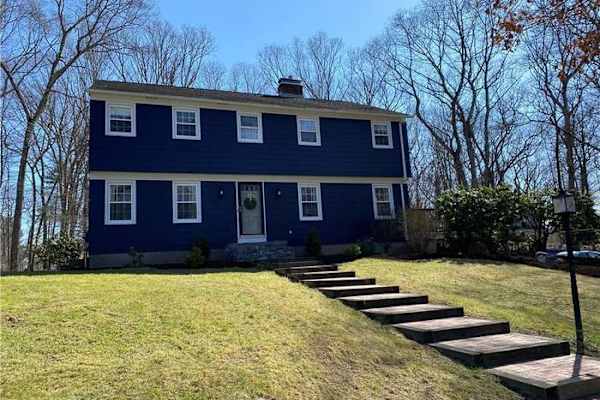 House sit in Providence, RI, US