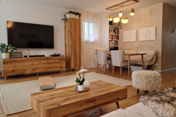 House sit in Munich, Germany