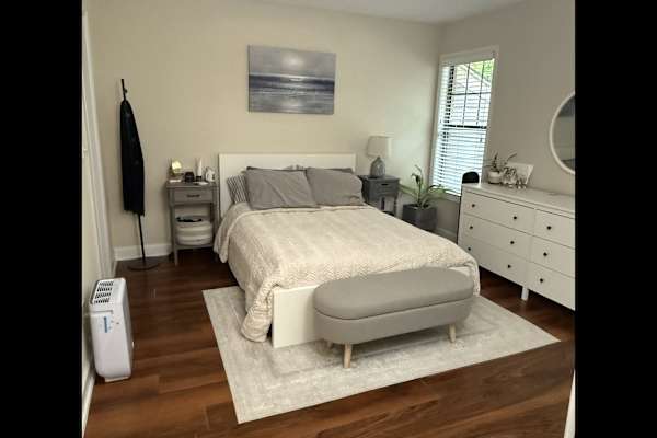 House sit in Vinings, GA, US