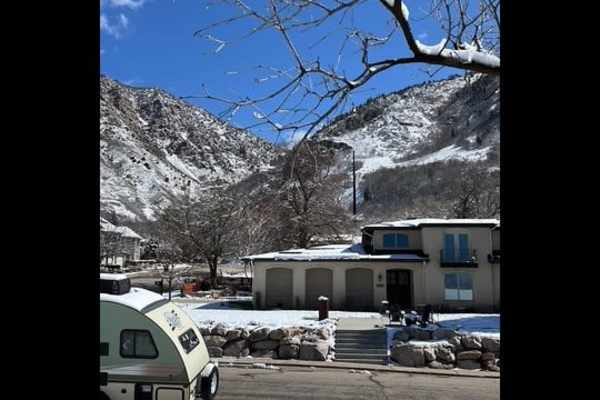 House sit in Ogden, UT, US