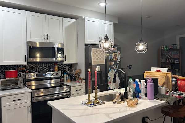 House sit in Philadelphia, PA, US