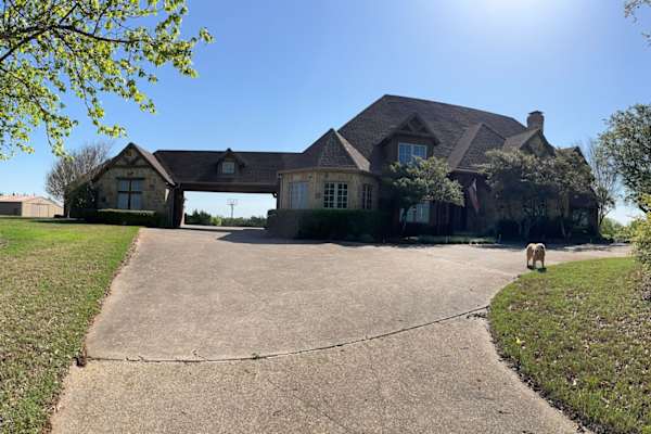 House sit in Rockwall, TX, US