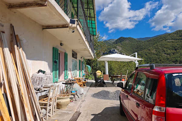 House sit in Triora, Italy