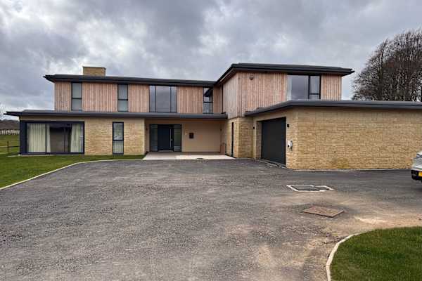 House sit in Cheltenham, United Kingdom