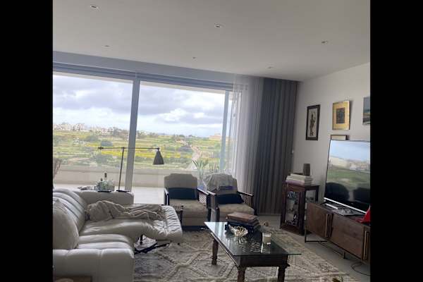 House sit in Hal Gharghur, Malta