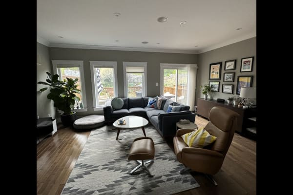 House sit in Halifax, NS, Canada
