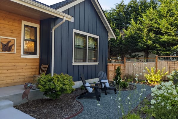 House sit in Freeland, WA, US