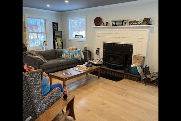 House sit in Red Hook, NY, US