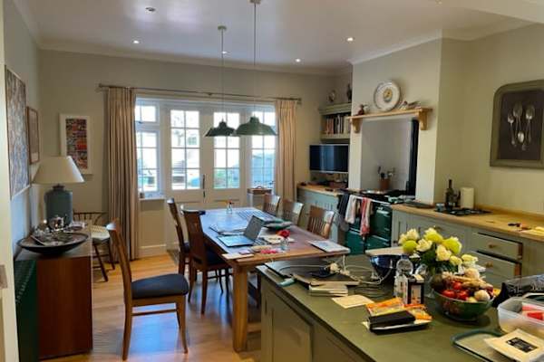 House sit in South Wimbledon, United Kingdom