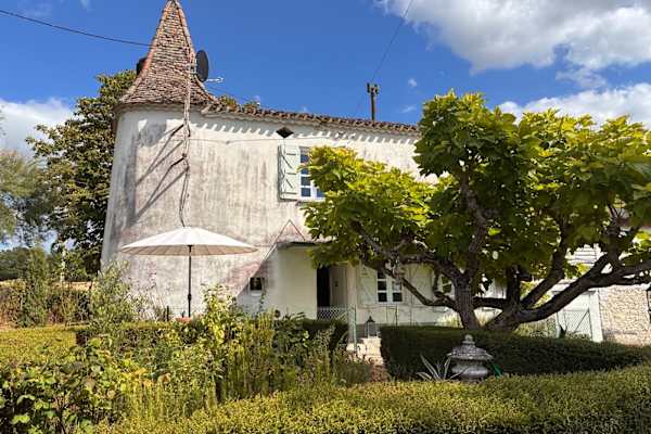 House sit in Lauzerte, France