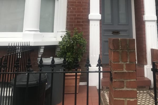 House sit in London, United Kingdom