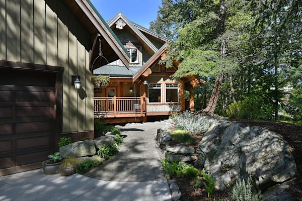 House sit in Halfmoon Bay, BC, Canada