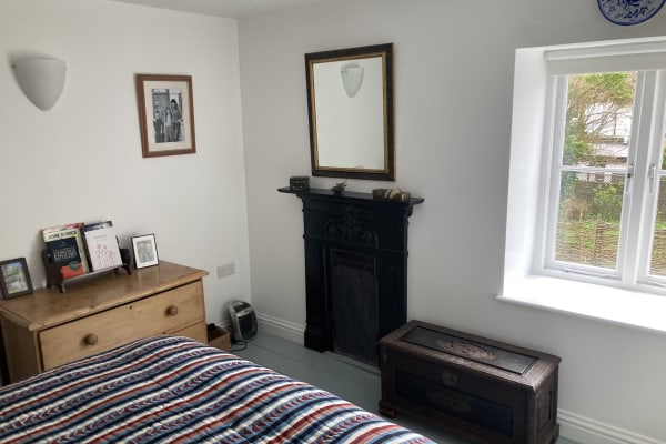 House sit in Okehampton, United Kingdom