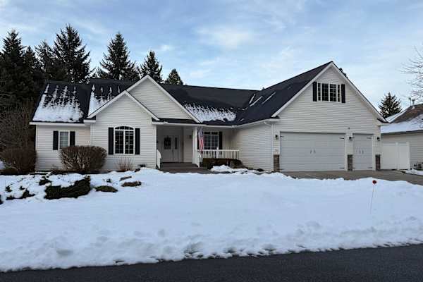 House sit in Coeur d'Alene, ID, US