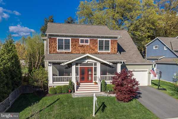 House sit in Vienna, VA, US