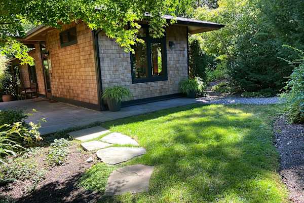 House sit in Vashon, WA, US