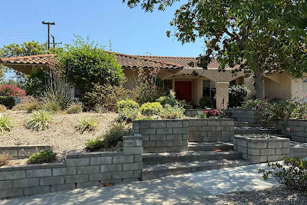 House sit in Thousand Oaks, CA, US