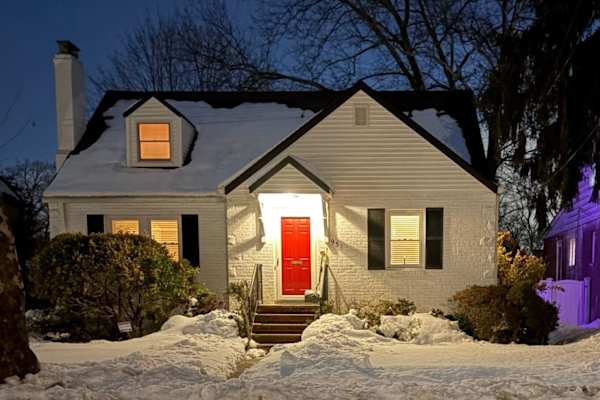 House sit in New York City, NY, US