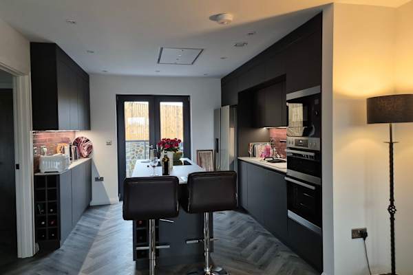 House sit in Ebbw Vale, United Kingdom