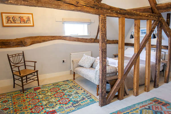 House sit in Marlborough, United Kingdom